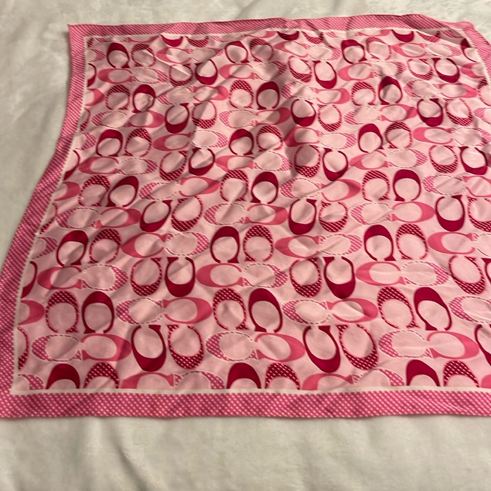 Coach signature scarf